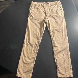 American Eagle Chino Jogger